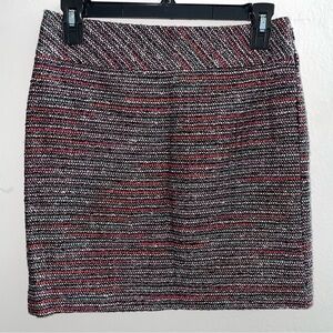 Loft Chic Tweed Side Zipper Mini Skirt Black, Red, and Green Women’s Size 0P